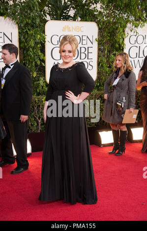 Für BEST ORIGINAL SONG - Motion Picture nominiert für den Song "SKYFALL" für den Film "Skyfall", Adele besucht die 70. jährliche Golden Globe Awards im Beverly Hilton in Beverly Hills, CA am Sonntag, den 13. Januar 2013. Stockfoto