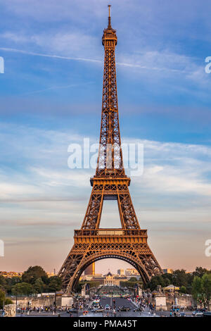 Eiffelturm, Paris, Frankreich, Blick vom Arc de Triomphe Stockfoto