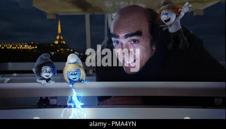 Vexy (Christina Ricci), Schlumpfine (Katy Perry), Gargamel (Hank Azaria) und Hackus (J.B. Smoove) von Columbia Pictures und Sony Pictures Animation die Schlümpfe 2. Stockfoto