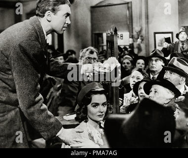 James Stewart, Donna Reed, "Es ist ein wundervolles Leben", 1946 RKO Radio Pictures Datei Referenz # 32263 192 THA Stockfoto