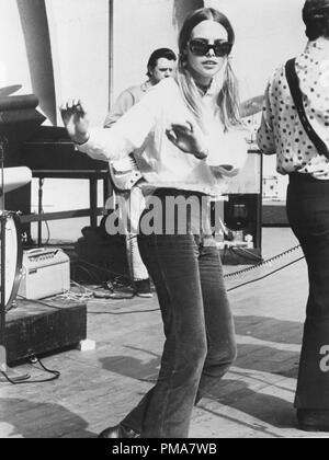 Michelle Phillips von der Gruppe, den Mamas & Papas, ca. 1966 Datei Referenz # 32263 833 THA Stockfoto