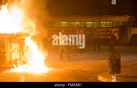 Brutale Schläger feiern ihr Recht auf Löschen in der "Purge: Anarchie" Stockfoto