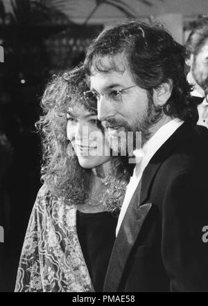 Amy Irving, Steven Spielberg auf der 44. jährlichen Golden Globe Awards, 1987 Datei Referenz # 32509 586 THA Stockfoto