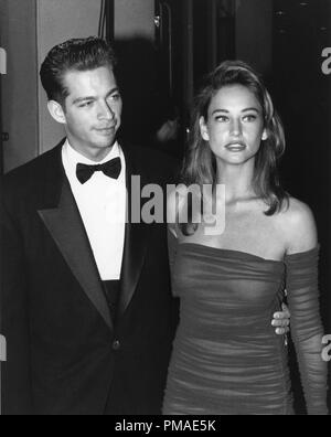 Harry Connick jr., Jill goodacre an der 48th jährliche Golden Globes, 1991 Datei Referenz # 32509 596 THA Stockfoto