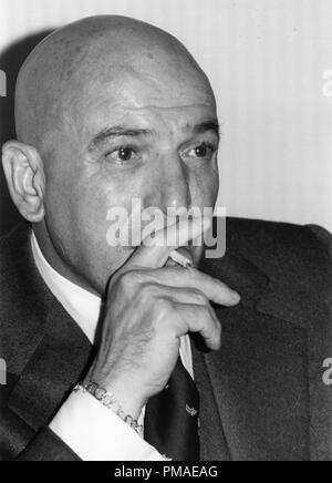 Telly Savalas, der Stern der "Kojak", ca. 1973 © GFS/Hollywood Archiv - Alle Rechte vorbehalten File Reference # 32509 728 THA Stockfoto