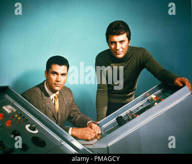 Robert Colbert und James Darren, "Time Tunnel" (1966-1967) ABC-Datei Referenz # 32733 002 THA Stockfoto