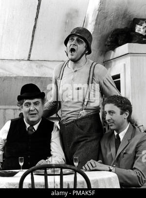 Kenneth Mars, Gene Wilder, Zero Mostel, "Der Erzeuger (1968) MGM Datei Referenz # 33300 237 THA Stockfoto