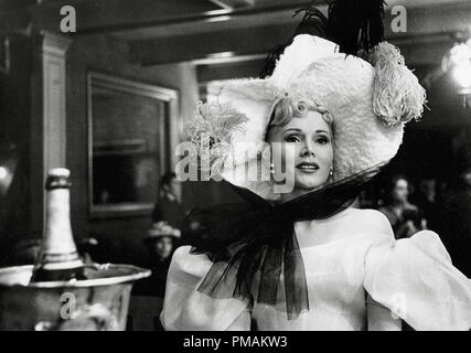 Zsa Zsa Gabor, 'Moulin Rouge' (1952) United Artists Datei Referenz # 33300 720 THA Stockfoto