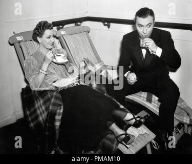 Irene Dunne, Charles Boyer, "Love Affair" (1939) RKO Radio Pictures Datei Referenz # 33300 825 THA Stockfoto