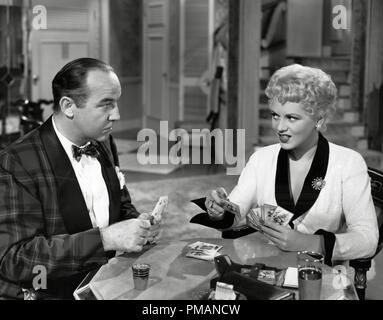 Film still/Publicity still von „Born Yourself“ Broderick Crawford, Judy Holliday 1950 Columbia - No Release - for redtorial Use File Reference # 33505 524THA Stockfoto