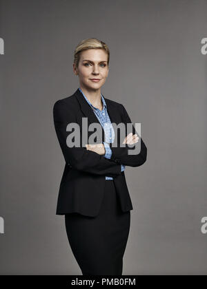 Rhea Seehorn als Kim Wexler - Bessere Call Saul Saison 2, Photo Credit: Ben Leuner/AMC Stockfoto