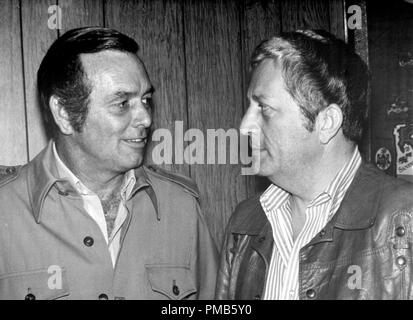 Fotograf Roy Cummings wirft mit seiner Berühmtheit Themen, David Janssen, ca. 1975 Datei Referenz # 33536 733 GFS nur für redaktionelle Verwendung - Alle Rechte vorbehalten Stockfoto