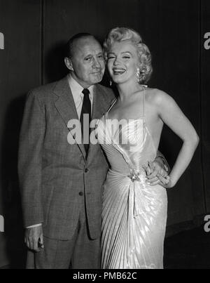 Marilyn Monroe & Jack Benny (1953) Datei Referenz # 33536 778 THA nur für redaktionelle Verwendung - Alle Rechte vorbehalten Stockfoto