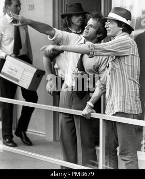Steven Spielberg und Francois Truffaut, "Begegnungen der Dritten Art" (1977) Columbia Datei Referenz # 33536 837 THA nur für redaktionelle Verwendung - Alle Rechte vorbehalten Stockfoto