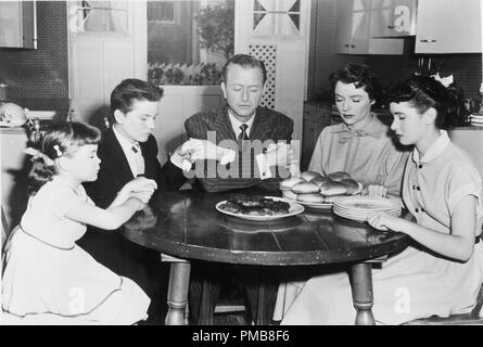 Lauren Chapin, Billy Gray, Robert Young, Elinor Donahue, Jane Wyatt' Vater am besten kennt" (1954 - 1960) CBS Datei Referenz # 32337 118 THA Stockfoto