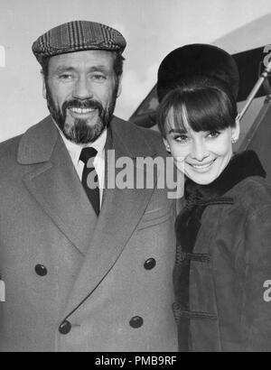 Audrey Hepburn und Ehemann, Mel Ferrer, 1967 Datei Referenz # 32557 946 THA Stockfoto