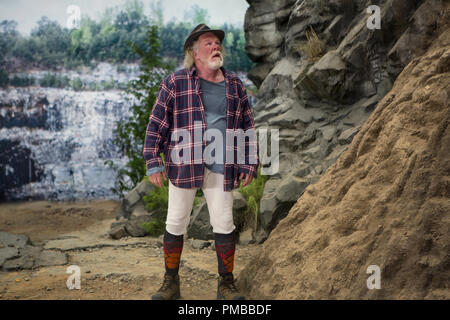 Nick Nolte Stars wie Stephen Katz in breiten, grünen Bilder bevorstehende Veröffentlichung, EINEN SPAZIERGANG IM WALD. Stockfoto