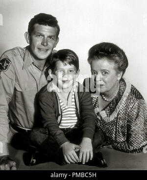 Andy Griffith, Ron Howard, Frances Bavier' The Andy Griffith Show' 1960 CBS Datei Referenz # 32914 525 THA Stockfoto