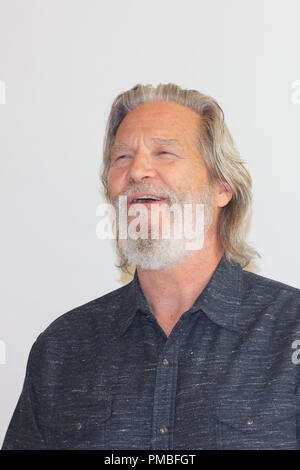 Jeff Bridges in "Der einzige lebende Junge in New York' Pressekonferenz statt, am 3. August 2017 im Four Seasons Hotel in Beverly Hills, Kalifornien. Keine Boulevardzeitungen. Keine USA Vertrieb für 30 Tage der Entstehung. Datei Referenz # 33396 007 GFS nur für redaktionelle Verwendung - Alle Rechte vorbehalten Stockfoto