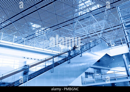 Großen Saal des modernen Industriebaus Stockfoto