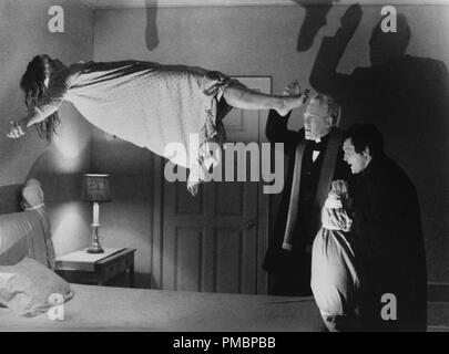 Linda Blair, Max von Sydow und Jason Miller in "Der Exorzist", 1973 Warner Bros.-Datei Referenz # 32603 387 THA Stockfoto