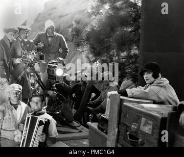 Regisseur F.W. Murnau, Margaret Livingston, Sunrise: A Song of Two Humans (1927) Fox Film Corporation File Reference # 33595 463THA Stockfoto