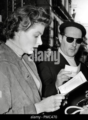 Ingrid Bergman mit Ehemann Roberto Rossellini, ca. 1953 Datei Referenz # 33536 158 THA Stockfoto