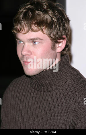 Mädchen von Nebenan Premiere 03-04-2004 Shawn Ashmore Foto von Joseph Martinez/PictureLux Datei Referenz # 21784 0057 PLX nur für redaktionelle Verwendung - Alle Rechte vorbehalten Stockfoto