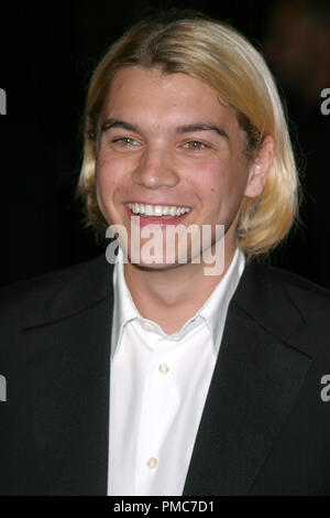 Mädchen von Nebenan Premiere 03-04-2004 Emile Hirsch Foto von Joseph Martinez/PictureLux Datei Referenz # 21784 0122 PLX nur für redaktionelle Verwendung - Alle Rechte vorbehalten Stockfoto