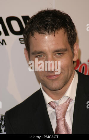 In der Stadt" (Premiere) Clive Owen 03-28-2005/Mann Nationaltheater/Los Angeles, CA Foto von Joseph Martinez - Alle Rechte vorbehalten File Reference # 22364 0117 PLX für redaktionelle Verwendung Stockfoto