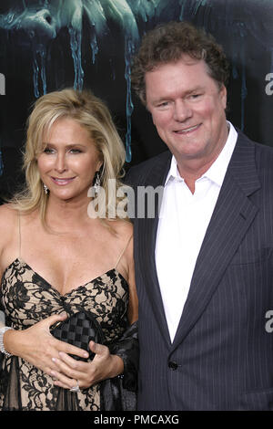 "House of Wax" (Premiere) Kathy Richards, Rick Hilton 04-26-2005/Mann Dorf Theater/Westwood, CA Foto von Joseph Martinez/PictureLux Datei Referenz # 22368 0087 PLX nur für redaktionelle Verwendung - Alle Rechte vorbehalten Stockfoto