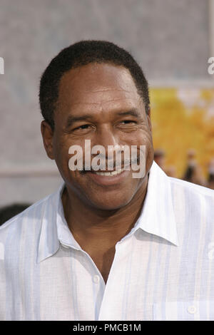 Das größte Spiel überhaupt gespielt (Premiere) Dave Winfield 09-25-2005/El Capitan Theatre/Hollywood, CA/Walt Disney Pictures/Foto von Joseph Martinez/PictureLux Datei Referenz # 22478 0071 PLX nur für redaktionelle Verwendung - Alle Rechte vorbehalten Stockfoto