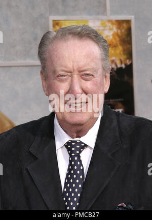 Das größte Spiel überhaupt gespielt (Premiere) Tom Poston 09-25-2005/El Capitan Theatre/Hollywood, CA/Walt Disney Pictures/Foto von Joseph Martinez/PictureLux Datei Referenz # 22478 0081 PLX nur für redaktionelle Verwendung - Alle Rechte vorbehalten Stockfoto