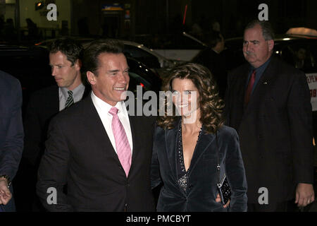 "The Kid and I" (Premiere) Arnold Schwarzenegger, Maria Shriver 11-28-2005/Grauman's Chinese Theater / Hollywood, CA/Räder bis Filme/Foto von Joseph Martinez - Alle Rechte vorbehalten File Reference # 22540 0077 PLX nur für redaktionelle Verwendung - Alle Rechte vorbehalten Stockfoto