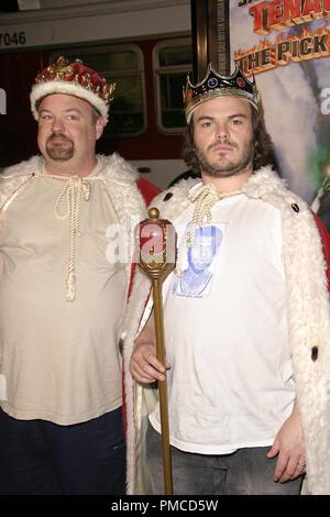 Tenacious D in die Pick of Destiny (Premiere) Kyle Gass und Jack Black 11-9-2006/Grauman's Chinese Theater/Los Angeles, CA/New Line Cinema/Foto von Joseph Martinez - Alle Rechte vorbehalten File Reference # 22850 0034 PLX für redaktionelle Verwendung Stockfoto