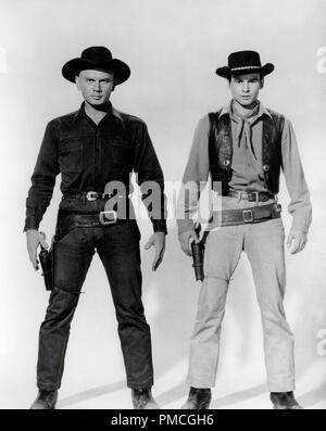 Yul Brynner und Horst Buccholz, "Die glorreichen Sieben" (1960), United Artists Datei Referenz # 33536 888 THA nur für redaktionelle Verwendung - Alle Rechte vorbehalten Stockfoto