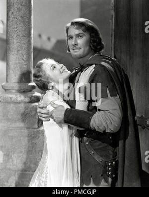 Errol Flynn und Olivia De Havilland, "Die Abenteuer von Robin Hood" (1938) Warner Bros.-Datei Referenz # 33536 925 THA nur für redaktionelle Verwendung - Alle Rechte vorbehalten Stockfoto