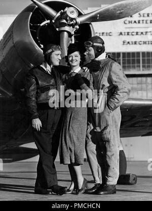 Clark Gable, Myrna Loy, Spencer Tracy, in "Test Pilot" von William Grimes (MGM, 1938). Datei Referenz # 33636 396 THA Stockfoto