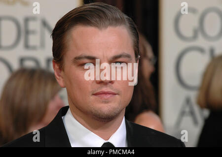 Ankunft am 'Golden Globe Awards - 62. jährlichen "Leonardo DiCaprio 1-16-2005 Datei Referenz Nr. 1080 020 PLX für redaktionelle Verwendung Stockfoto