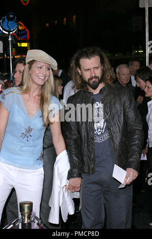 "Godsend" Premiere 4-22 2004 Rob Zombie, Sheri Moon Foto von Joseph Martinez/PictureLux Datei Referenz # 21807 0158 PLX nur für redaktionelle Verwendung - Alle Rechte vorbehalten Stockfoto