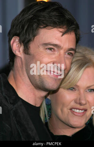 Van Helsing Premiere 5-03 -2004 Hugh Jackman und Frau Deborra-Lee Furness Foto von Joseph Martinez - Alle Rechte vorbehalten File Reference # 21808 0117 PLX für redaktionelle Verwendung Stockfoto