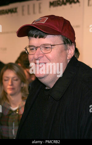 Die Aviator Premiere 12-01-2004 Michael Moore Foto von Joseph Martinez/PictureLux Datei Referenz # 37751 0052 - picturelux nur für redaktionelle Verwendung - Alle Rechte vorbehalten Stockfoto