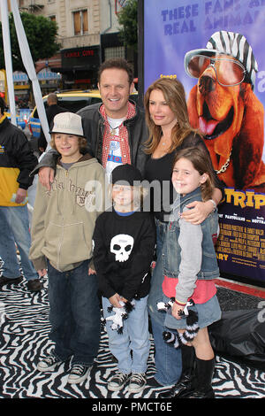 "Racing Stripes" Premiere Mark Burnett, Roma Downey1-08-2005 Foto von Joseph Martinez - Alle Rechte vorbehalten File Reference # 22215 0074 PLX für redaktionelle Verwendung Stockfoto