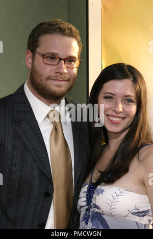 Die 40 Year-Old Virgin (Premiere) Seth Rogen 08-11-2005/ArcLight Hollywood/Hollywood, CA Foto von Joseph Martinez/PictureLux Datei Referenz # 22462 0058 PLX nur für redaktionelle Verwendung - Alle Rechte vorbehalten Stockfoto