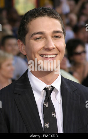 Das größte Spiel überhaupt gespielt (Premiere) Shia LaBeouf 09-25-2005/El Capitan Theatre/Hollywood, CA/Walt Disney Pictures/Foto von Joseph Martinez/PictureLux Datei Referenz # 22478 0035 PLX nur für redaktionelle Verwendung - Alle Rechte vorbehalten Stockfoto