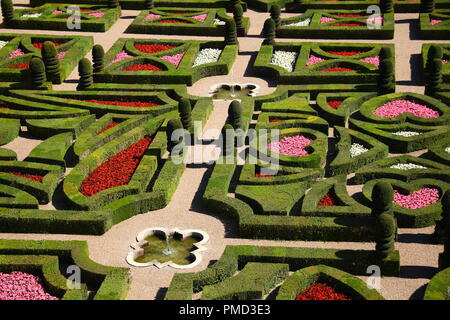 Obe der schönsten französischen Gärten in 'Château de Villandry', Loire Tal, Frankreich. Stockfoto