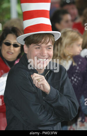 Dr. Seuss's: Die Katze im Hut Premiere 11-8 -2003 Mike Myers Foto von Joseph Martinez/PictureLux Datei Referenz # 21595 0078 Nur für den redaktionellen Gebrauch - Alle Rechte vorbehalten Stockfoto