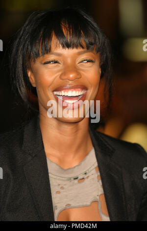 Gothika Premiere 11-13-2003 Jill Jones Foto von Joseph Martinez/PictureLux Datei Referenz # 21597 0117 PLX nur für redaktionelle Verwendung - Alle Rechte vorbehalten Stockfoto