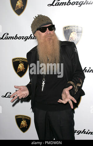 ZZ Top's Billy Gibbons bei Lamborghini die weltweiten Debüt Partei für Ihre neuesten Top Secret Fahrzeug im Museum für Fernsehen und Radio vom 5. Januar 2006 - Beverly Hills, CA Foto von Joseph Martinez - Alle Rechte vorbehalten File Reference # 22597 0020 PLX nur für redaktionelle Verwendung - Alle Rechte vorbehalten Stockfoto