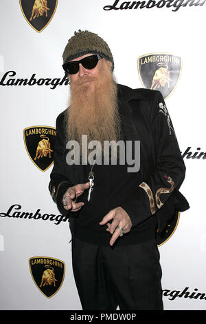 ZZ Top's Billy Gibbons bei Lamborghini die weltweiten Debüt Partei für Ihre neuesten Top Secret Fahrzeug im Museum für Fernsehen und Radio vom 5. Januar 2006 - Beverly Hills, CA Foto von Joseph Martinez - Alle Rechte vorbehalten File Reference # 22597 0021 PLX nur für redaktionelle Verwendung - Alle Rechte vorbehalten Stockfoto